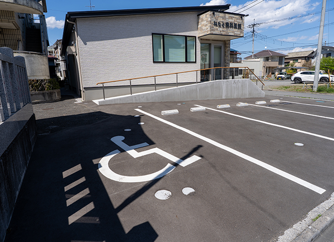 思いやり駐車場01